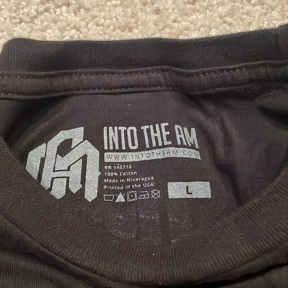 Into the AM Graphic Tee size L - Picture 2 of 3